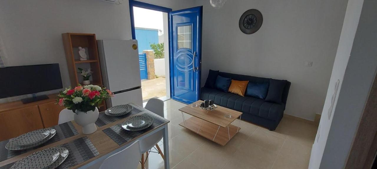 Dionysia Apartments Livadia  Luaran gambar